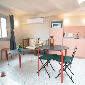 Ideal Ramblas Apartments